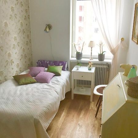 Farsta Bed And Breakfast Стокгольм Екстер'єр фото